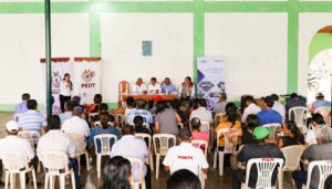 PEOT Y CHAVIMOCHIC capacitan  a agricultores de Valle Viejo